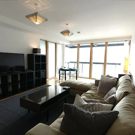 Apartment Grand Canal Dock Luxury